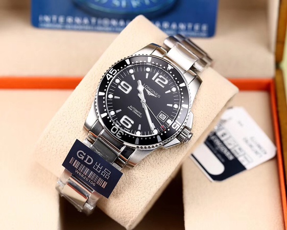 Люкс копии мужских и женских часов