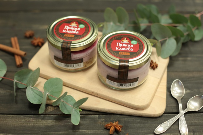 Муссовый десерт «Пряная клюква»