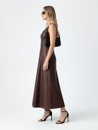 Женское платье А-силуэта длинное из искусственной кожи
