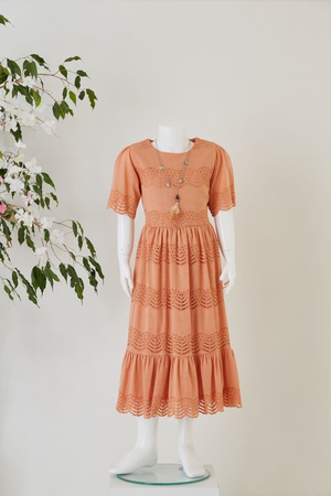 Кружевное платье для девочек