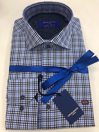 Erkeklerin gömlekleri