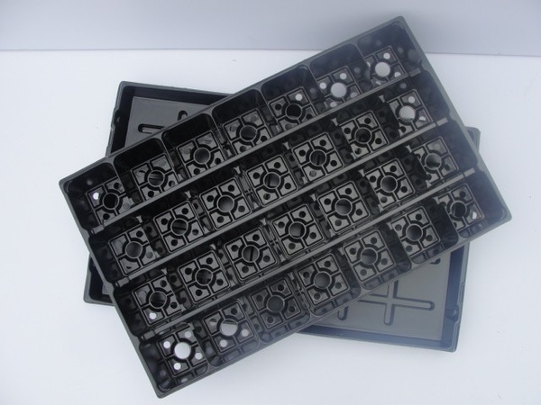 Комплект кассета 28 ячеек с поддоном