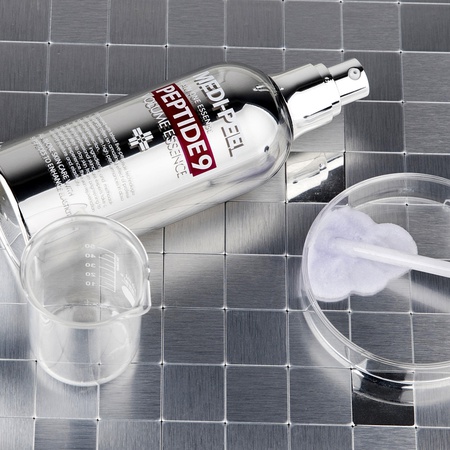 MEDI-PEEL Peptide9 Универсальная эссенция для объема