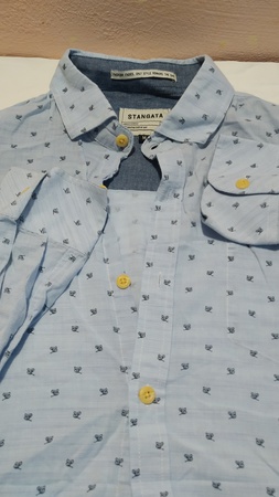 来自欧洲的新衬衫。品牌。超过 100 件。