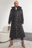 Yarık düğmeli siyah uzun kışlık kaban