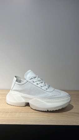 BAYAN DERİ SPOR AYAKKABI