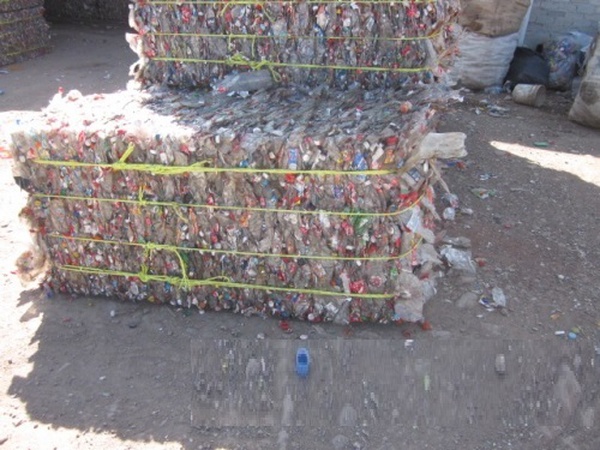 Plastik Balya PET şişe hurdası