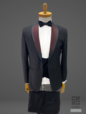 Свадебный костюм