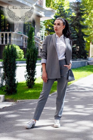 Женская одежда