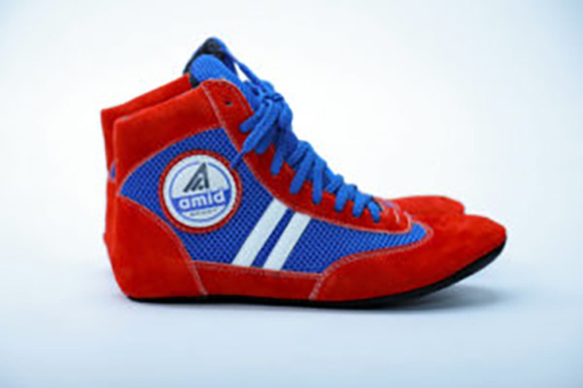 БSambo için güreş ayakkabıları