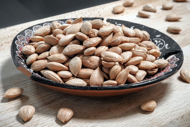 Apricot kernel - Tajikistan