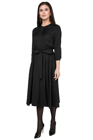 Платье с вертикальными защипами