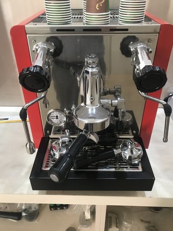 МАШИНА ДЛЯ РАСТВОРИМЫХ КОФЕ, МАШИНА NESCAFE