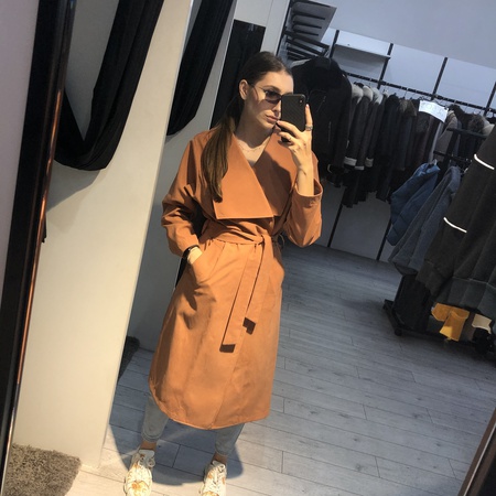 Плащи ворот