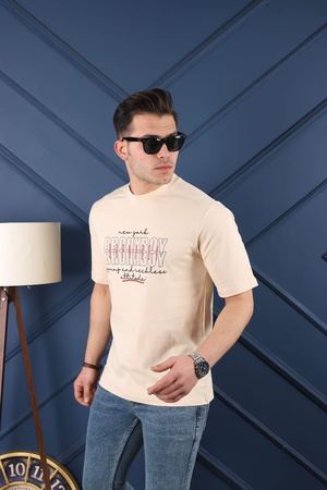 Yarım boy erkek tişörtü