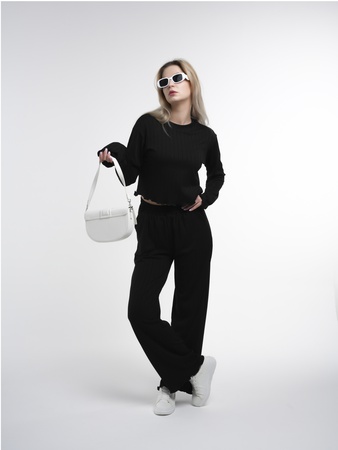 Костюм женский с длинным рукавом из лапши