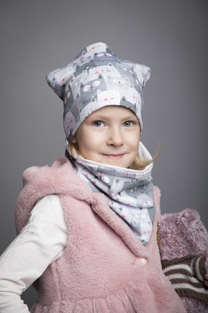 Snood ile çocuk şapkaları