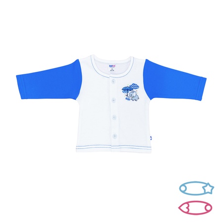 jarseden çocuk giyiminin dikilmesi.