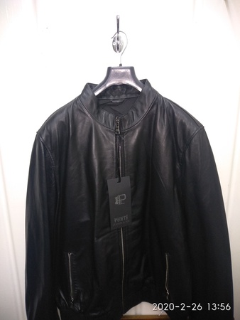 Кожаные куртки женские и мужские