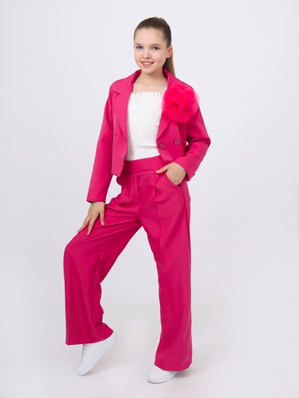 Классическая костюм