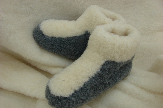 Тапочки домашние с подошвой