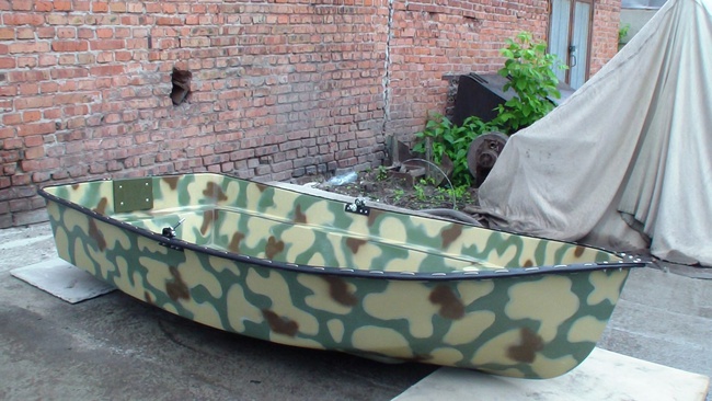 Лодка вёсельно-моторная ОМЬ