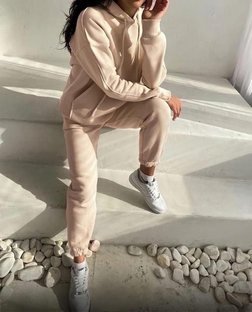 女運動針織兩件套