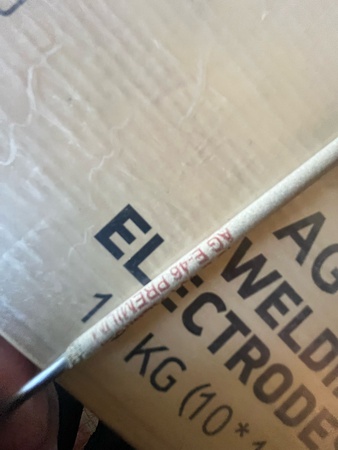 Сварочные электроды AG E-46 PREMIUM (диаметр 2.5-3.0 мм / ГОСТ 9466–75)