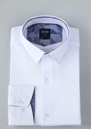 Мужские рубашки