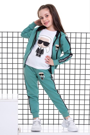 Детские костюмы