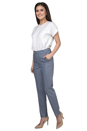 Düşük belli pantolon