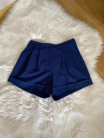 Стильные шорты