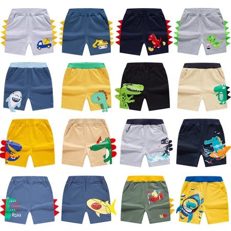 Erkek çocuklar için yaz şortları