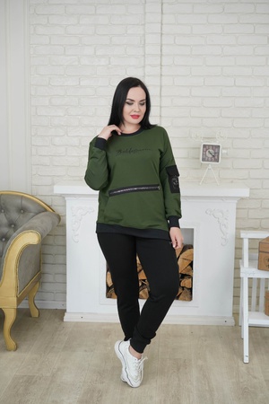 СПОРТИВНЫЙ КОСТЮМ