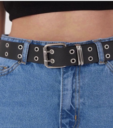Женский ремень из искусственной кожи с люверсами и цепочкой