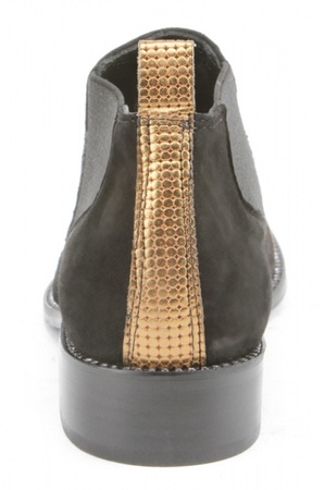 حذاء N118 من جلد الغزال باللون الأسود