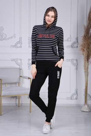 Детальный спортивный костюм IMPULSE в полоску с карманами и карманами кенгуру