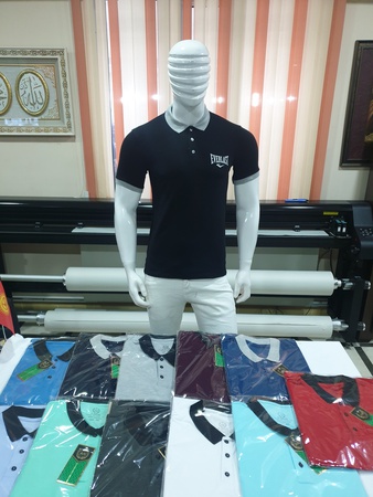 Verschiedene Poloshirts