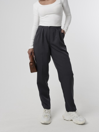 Брюки бананы классические на высокой посадке