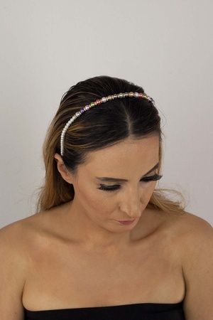 Корона из белого жемчуга с шайбой и жемчугом посередине