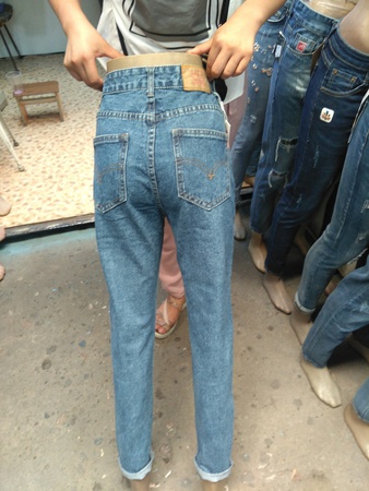 женские джинсы