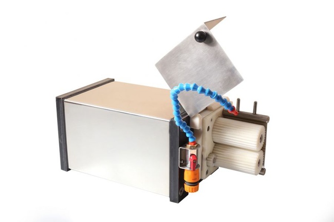 Compact gut cleaning machine. (beef, pork and lamb intestines.)