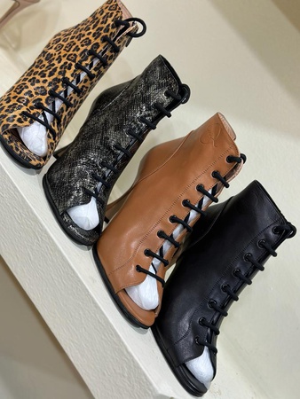 Спортивные танцевальные туфли по предзаказу