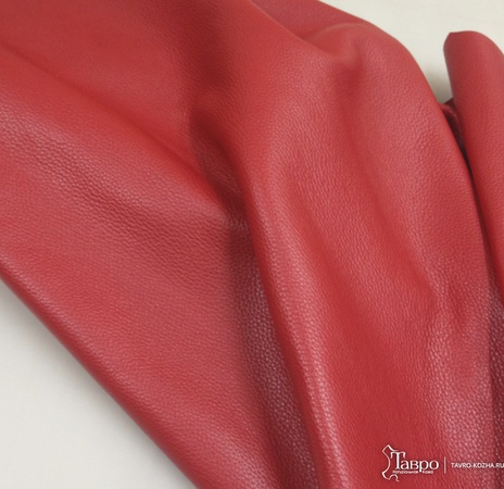 "Симфония" цвет красный