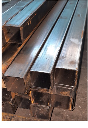 ÜRÜNLER İÇİN PVC PROFİLLERİN TOPTAN VE PERAKENDE SATIŞI. PENCERELER, KAPILAR. PENCERELER, KAPILAR İÇİN DONANIM SATIŞI. CAM, PENCERELER.