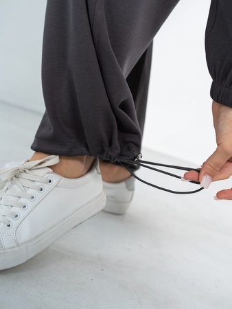 Спортивный костюм из высококачественной ткани лининг для женщин