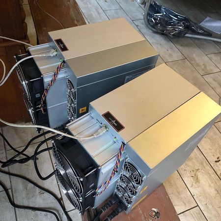 Antminer S19Pro 110. Gebraucht