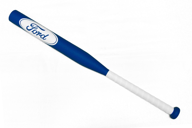 Биты бейсбольные с логотипами автомобилей (все марки авто)