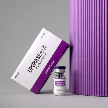 脂肪酶注射液。 （透明质酸酶）是透明质酸酶的溶液 - 一种酶