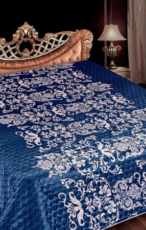 Yatak çarşafları, havlular, yastıklar, battaniyeler, yatak örtüleri, yatak takımları